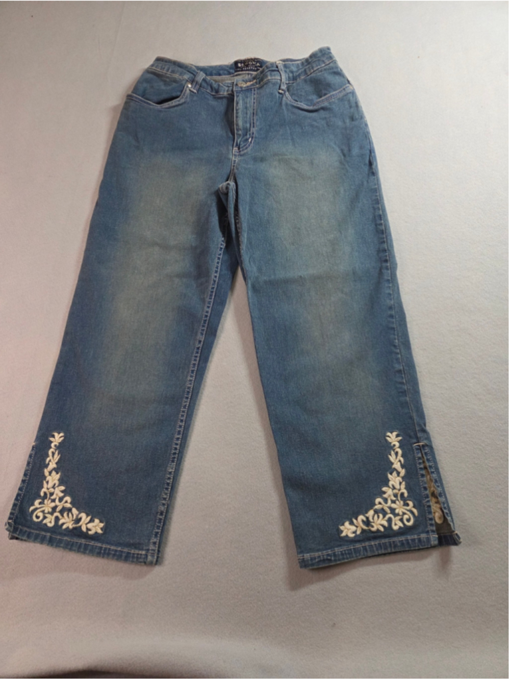 Women's Sonoma Jean Company Embroidered Ankle Jeans Size 6 Blue White
